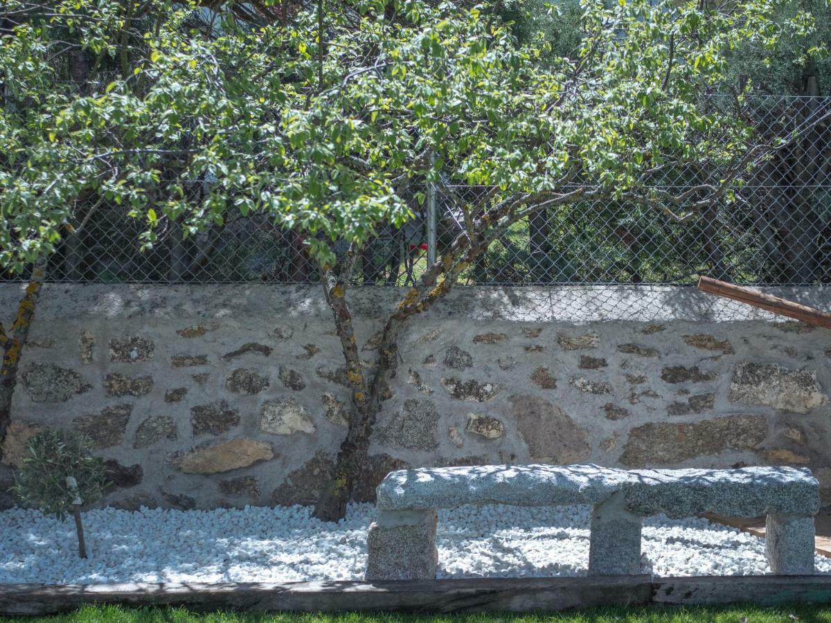Casa Cantera Del Berrocal Ortigosa del Monte Exterior photo